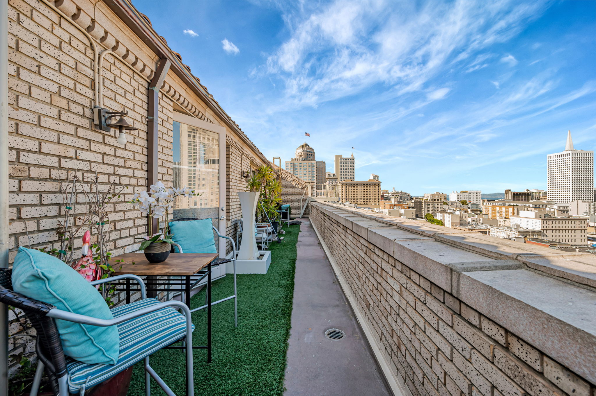 San Francisco Roof Balcony